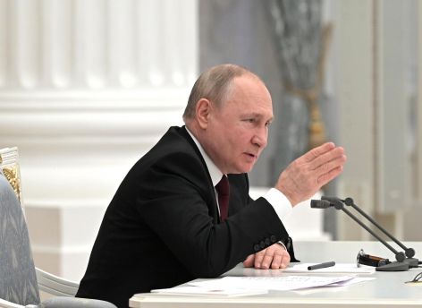 Путин объявил о начале военной операции на Донбассе