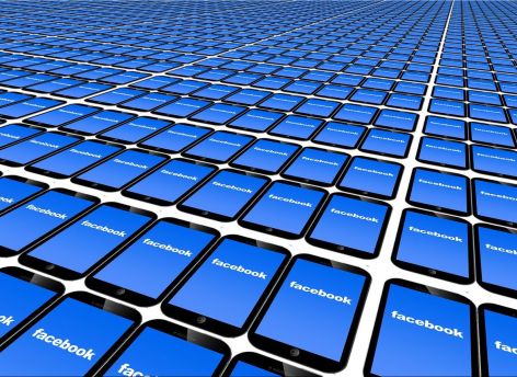 Facebook, быстрее! Роскомнадзор начал замедлять крупнейшую мировую соцсеть