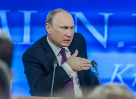Шахматист Карякин поддержал военную операцию Путина на Украине