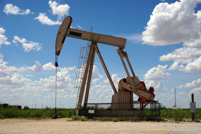 ​Америка обсуждает отказ от российской нефти