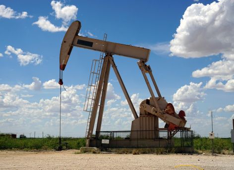 Америка обсуждает отказ от российской нефти