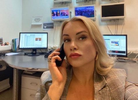 В эфир «Первого канала» выбежала сотрудница с призывом «не верить пропаганде»