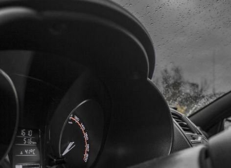 «АвтоВаз» второй раз за месяц повысил цены на автомобили Lada