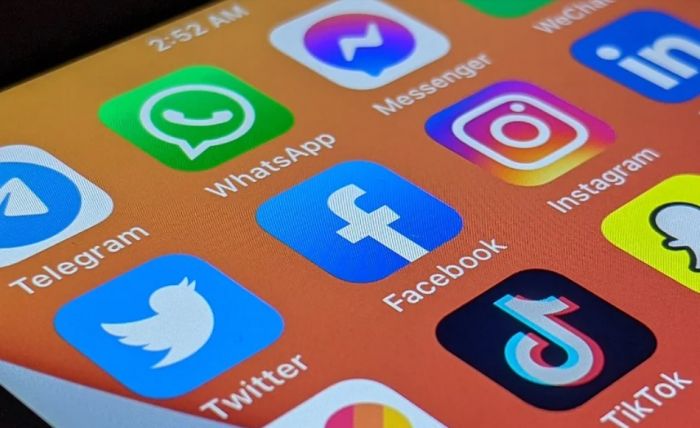 Telegram впервые обогнал WhatsApp по популярности в России