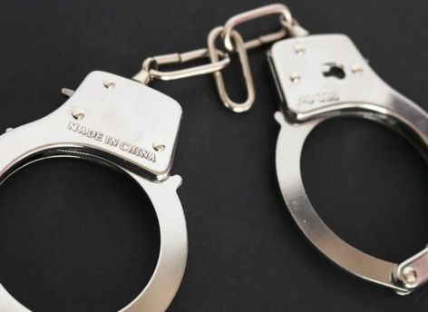 ​Югорчанка обвиняется в издевательстве над своими детьми и оскорблении полицейского