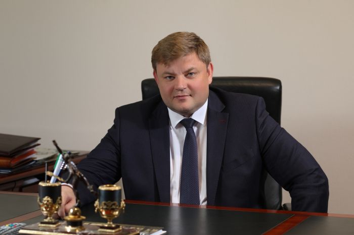 Мэр Югорска сложил свои полномочия