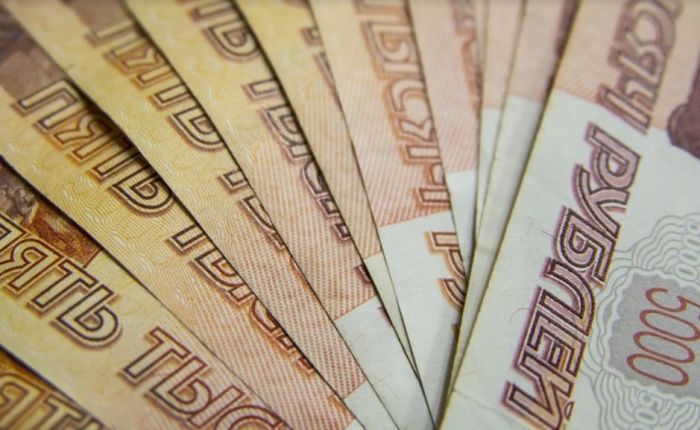Югорчанка заработала 4 млн рублей на трудоустройстве «мертвых душ»