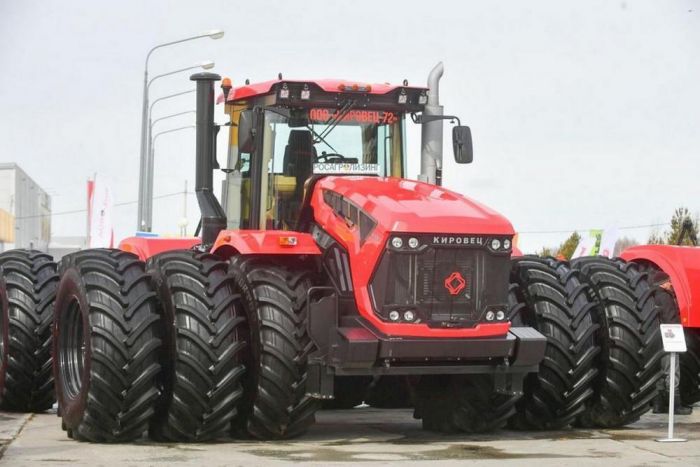Участники выставки «ТюменьАгро-2022» оценили новинки отечественной сельхозтехники