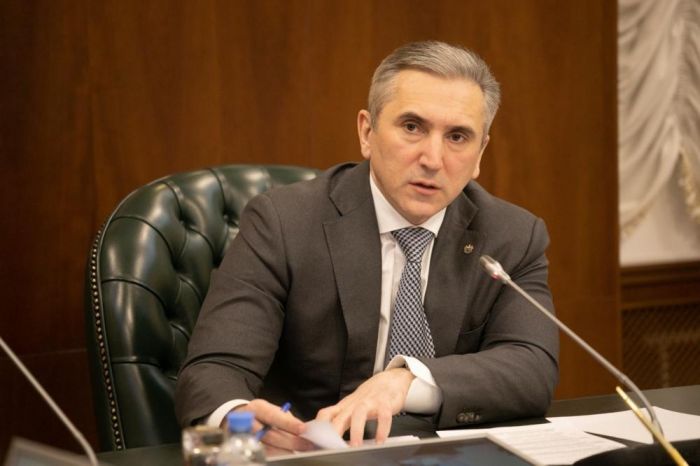 ​Александр Моор поручил ответственно относиться к расходованию бюджетных средств