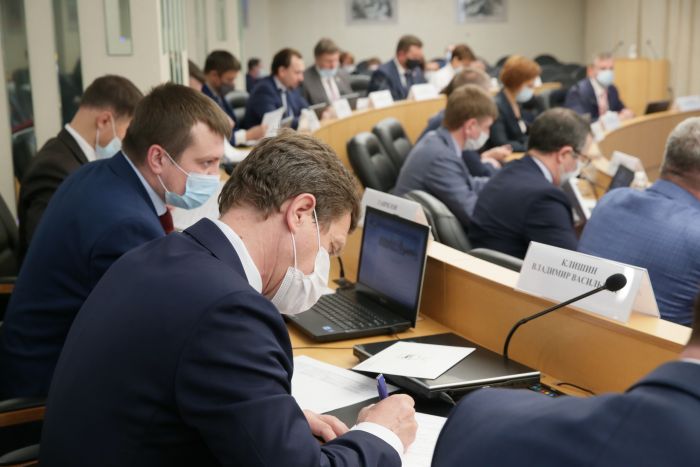 Дума Сургута проконтролирует ситуацию с неработоспособностью устройств для мониторинга погоды