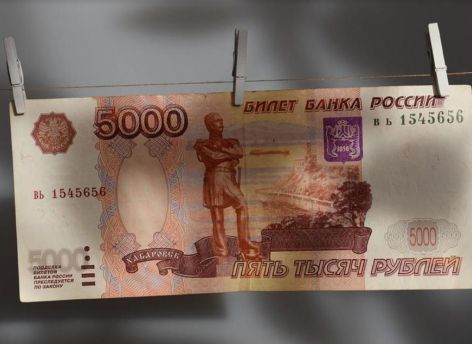 Сургутянка потеряла свыше 2 млн рублей на «инвестициях» в сети