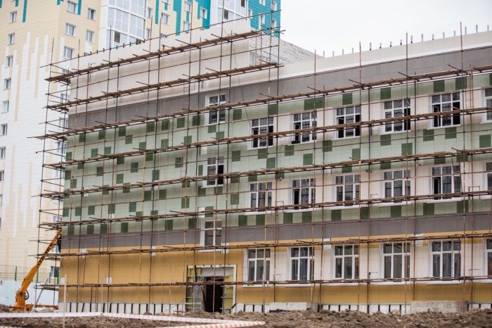 Строительство школы в 5А микрорайоне Сургута под угрозой из-за повышения цен