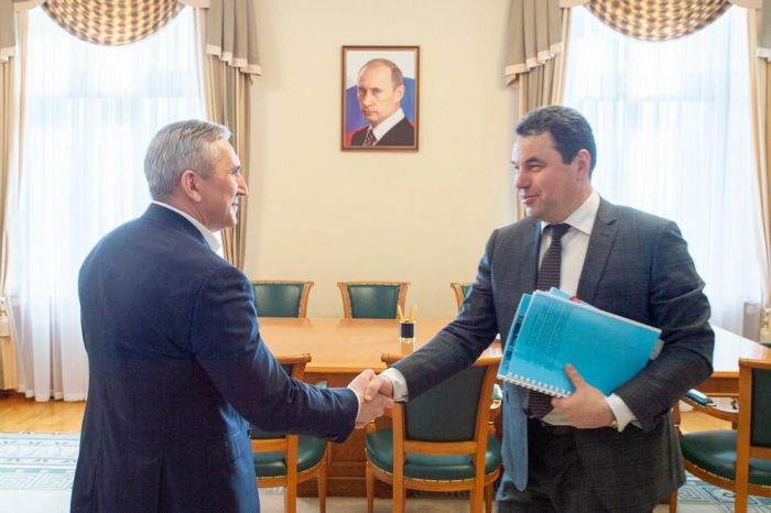 ​Александр Моор и Рустэм Исламов договорились продолжать сотрудничество