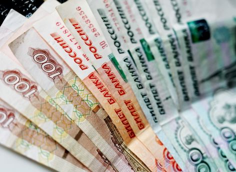 Фирма в Сургуте задолжала 17 работникам зарплату: возбуждено уголовное дело