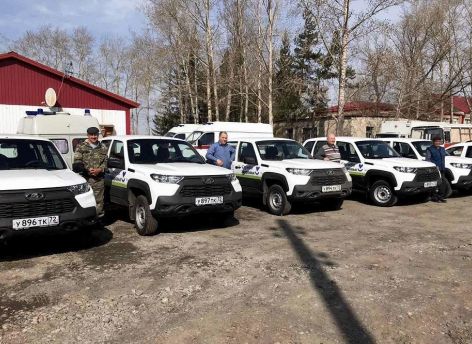 В больницу Голышманово поступило пять новых внедорожников