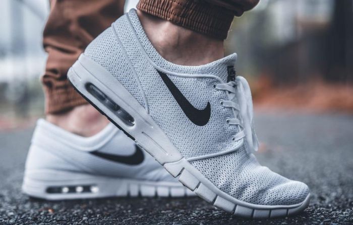 Nike уходит из России