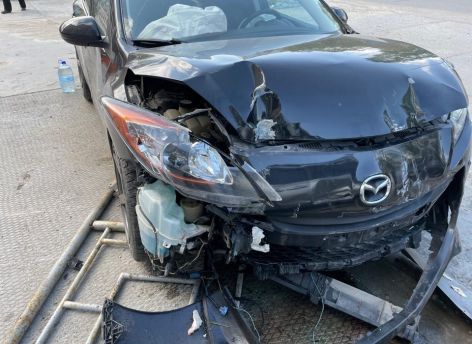 Водитель «Тойты» не пропустил автоледи и спровоцировал аварию