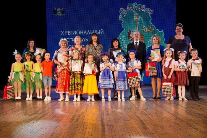 ​600 дошколят Тюменской области приняли участие в фестивале-конкурсе «У колыбели таланта»