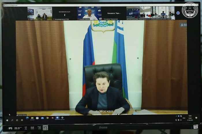 ​Раскрытие детских талантов обсудила Наталья Комарова с югорчанами