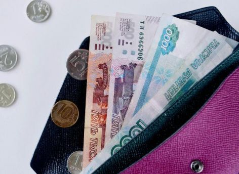 Около 28% жителей Югры увеличили свои зарплатные ожидания