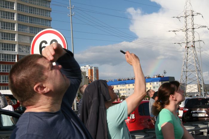«Барсы» и «Витязи» вместо салюта // ФОТОРЕПОРТАЖ
