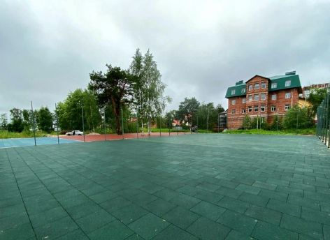 Спортивная площадка в восьмом микрорайоне Сургута будет готова к августу