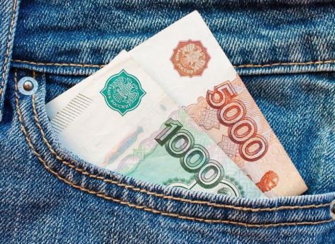 Сургутянка потребовала 75 тысяч рублей за травму ребенка в ТРЦ