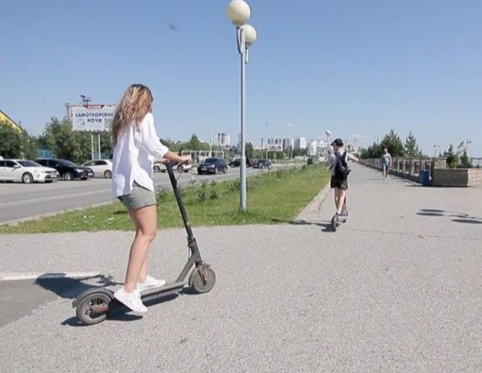 Вартовчане массово попадают в травмпункты из-за электросамокатов