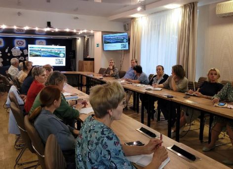 Тюменским НКО рассказали, как принять участие в спецконкурсе грантов губернатора
