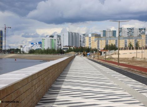 На недостроенной набережной в Нижневартовске установят заборы