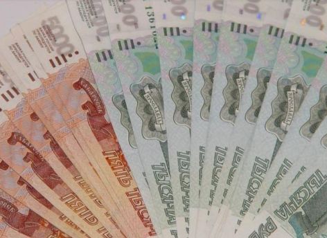 Самозанятым из Сургута выделят по 100 тысяч на возмещение расходов