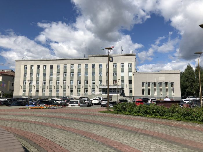 ​Обманутые дольщики Федоровского получили выплаты: помогли власти Сургутского района