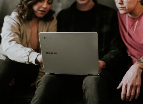 Как не стать жертвой мошенников при покупках в интернете? // ИНСТРУКЦИЯ