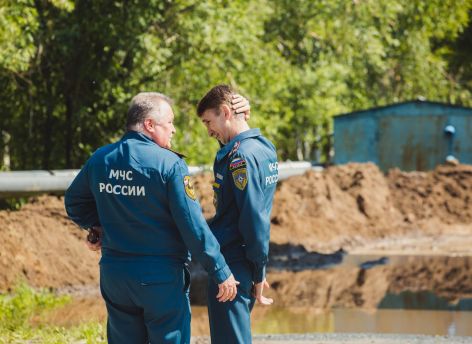 В МЧС отметили нехватку комплектующих для пожарных