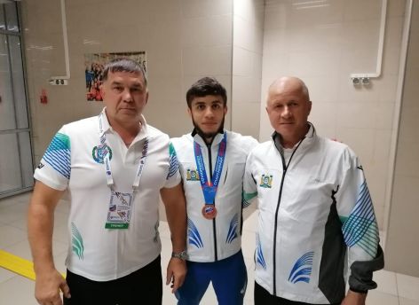 Спортсмен из Сургута выиграл бронзовую медаль по греко-римской борьбе