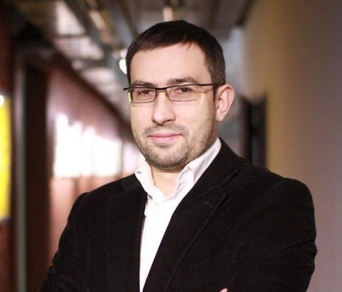 ​Не забор, а строительный мусор. Новые подробности о заграждении «долины нищих»