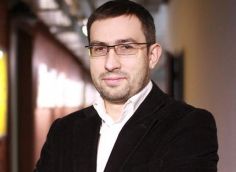 Не забор, а строительный мусор. Новые подробности о заграждении «долины нищих»