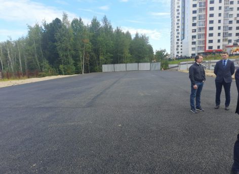 ​В 20А микрорайоне Сургута прошла общественная приемка первого этапа благоустройства парка