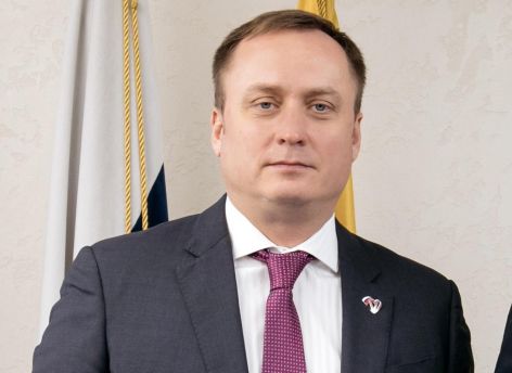 ​Новые поколения геологов, нефтяников, газовиков продолжают традиции первопроходцев