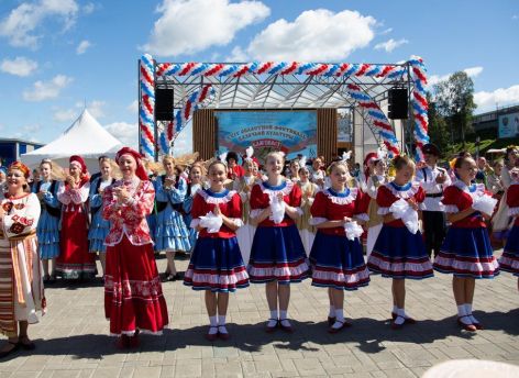 Фестиваль казачьей культуры «Благовест» собрал в Тюмени 70 коллективов со всего Урала