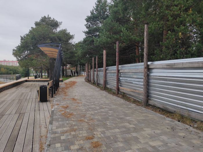 Сургутяне смогут пройтись по новой пешеходной дорожке в парке «За Саймой» в октябре-ноябре