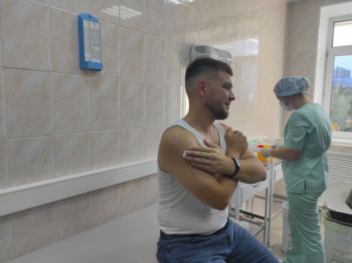 ​Помимо очередной волны ковида в Югру скоро придет грипп