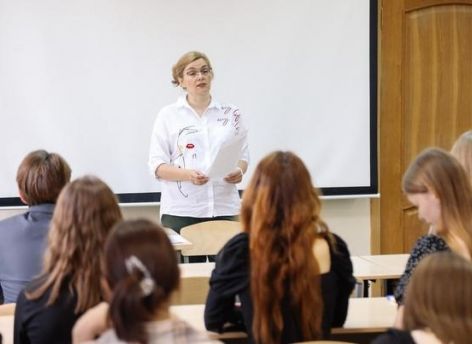 Сургутские студенты-целевики будут получать дополнительный бонус к стипендии 