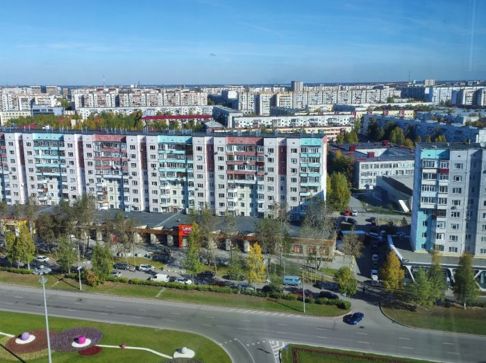 Сургут оказался на пятом месте рейтинга городов с самыми высокими зарплатами
