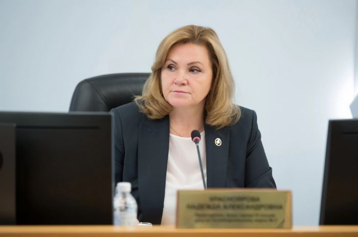 Депутаты Думы Сургута приняли досрочную отставку Надежды Краснояровой 