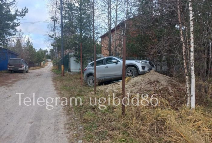 Пожилой водитель врезался в трубу в Солнечном и погиб