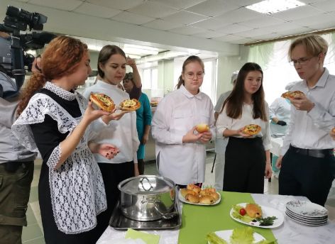 Школьники Лянтора будут есть «здоровый фастфуд»