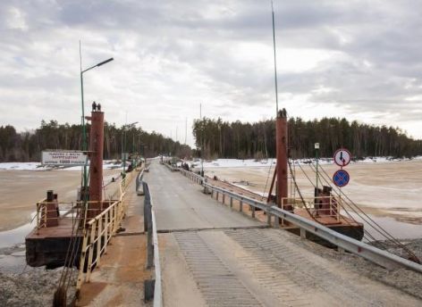 ​Югорчане продолжат пользоваться мостом через реку Лямин и зимой – разводить его не будут