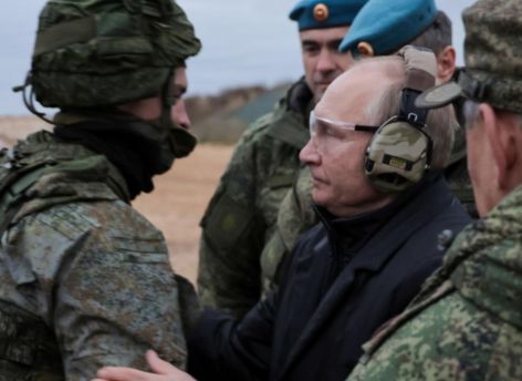 «Проинформируем дополнительно». Песков - об указе о завершении частичной мобилизации