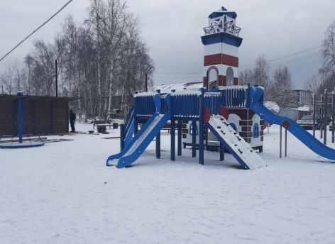 В Сургуте на Черном Мысу откроют спортплощадку для детей и подростков